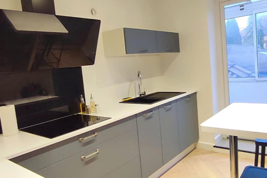 Le Paris-Brest - Faites Une Pause Sur Votre Trajet Apartment แซงต์-บรีเออ ภายนอก รูปภาพ